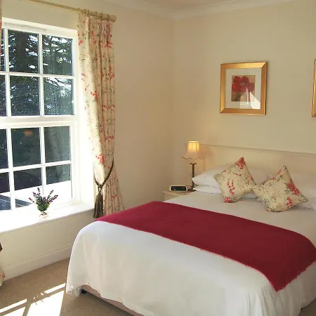 3 Ladstock Hall * Braithwaite